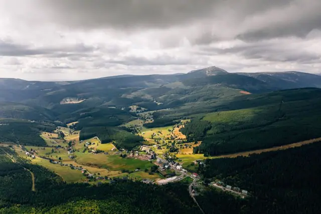 Nová roubenka vč. vířivky na Benecku až pro 8 osob