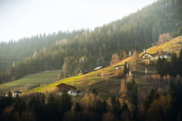 Bad Hofgastein: polopenze a wellness, noc zdarma