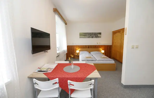 Pobyt v Jáchymově v Krušných horách: pokoje i apartmány