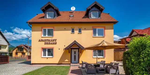 Bešeňová: apartmán či studio, 950 m od aquaparku