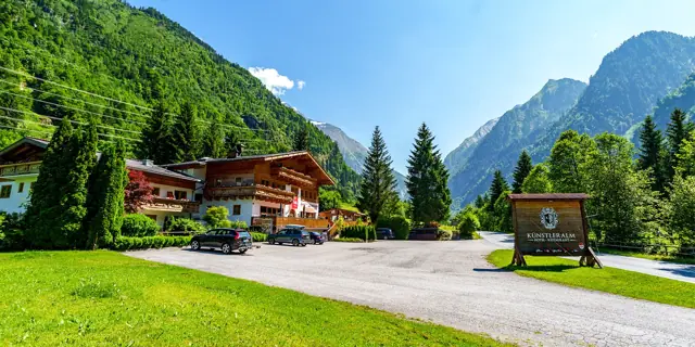 Kaprun a Kitzsteinhorn: wellness, jídlo i turistika
