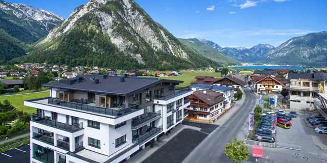 Rakousko: hotel se snídaní a privátním wellness