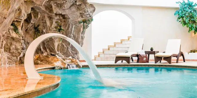 Jižní Tyrolsko: horský hotel s polopenzí a wellness